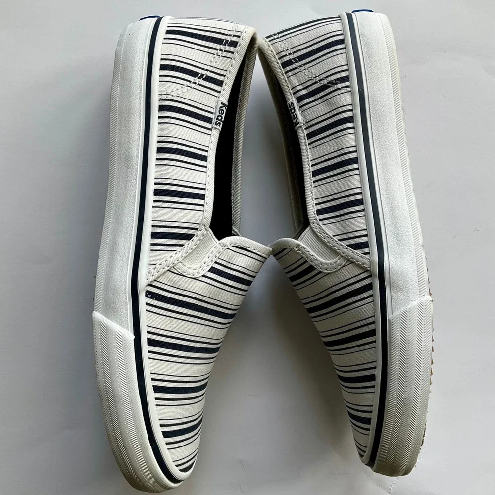 Keds Double Decker Wmns 8.5 SlipOn Sneakers Softerra Striped Canvas WF66943 NWOT